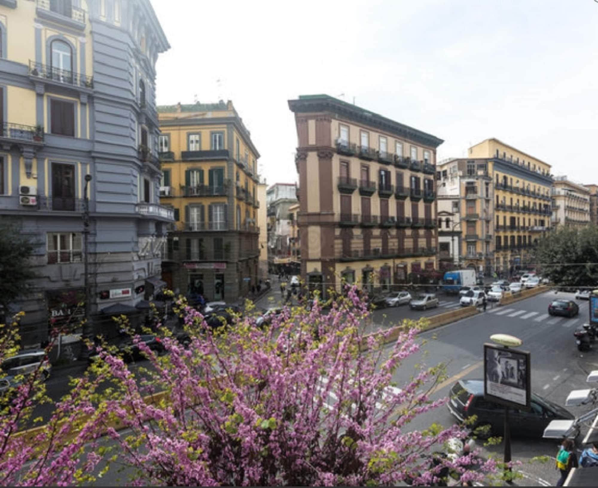 Napoli Suite Екстериор снимка