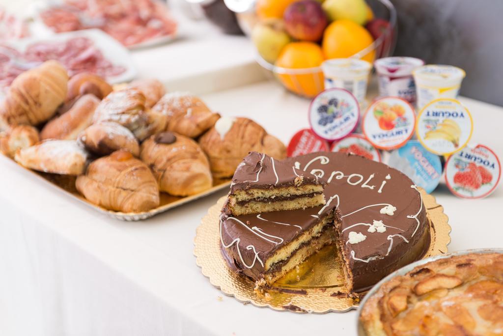 Napoli Suite Екстериор снимка