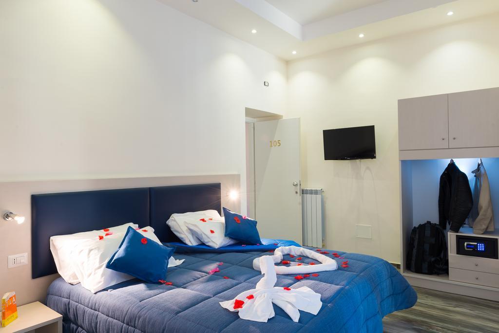 Napoli Suite Екстериор снимка