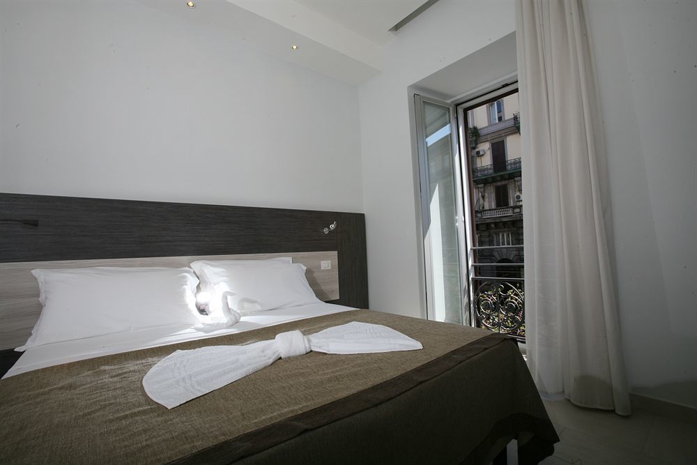 Napoli Suite Екстериор снимка