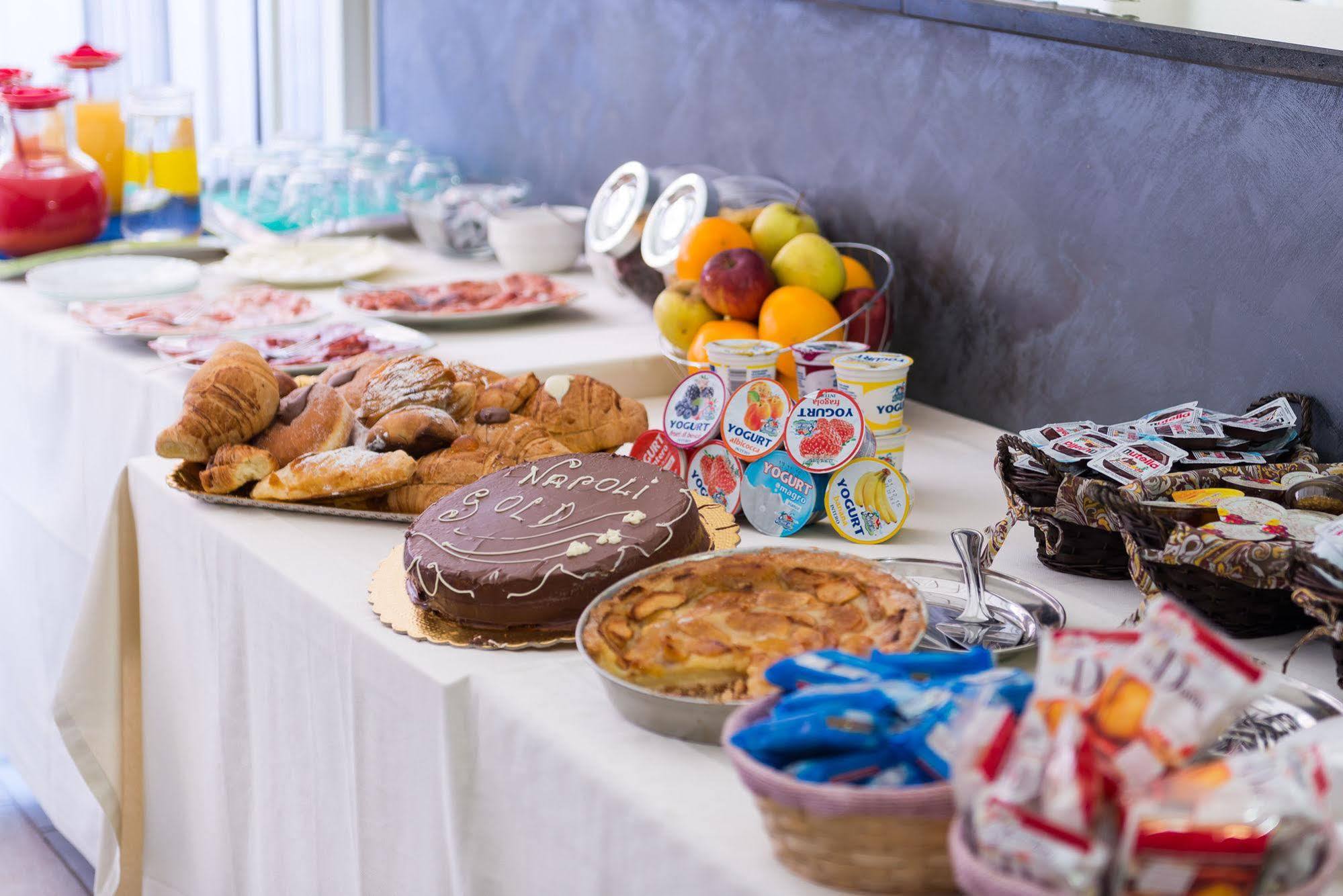 Napoli Suite Екстериор снимка